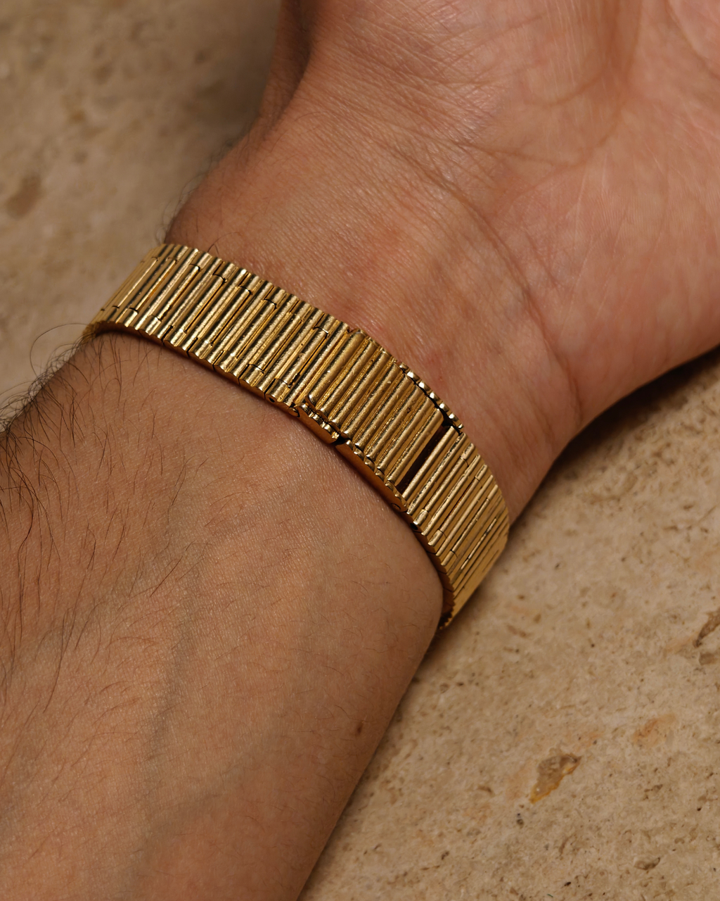 Waltham Gold Ellipse