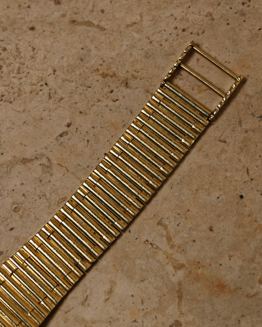 Waltham Gold Ellipse