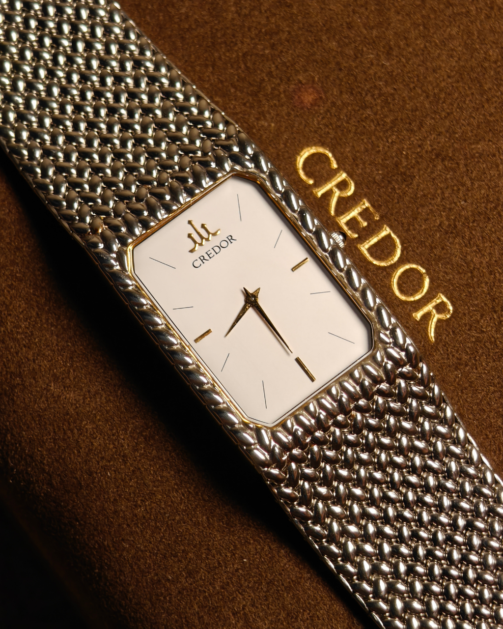 Credor Ivory Mesh 89'